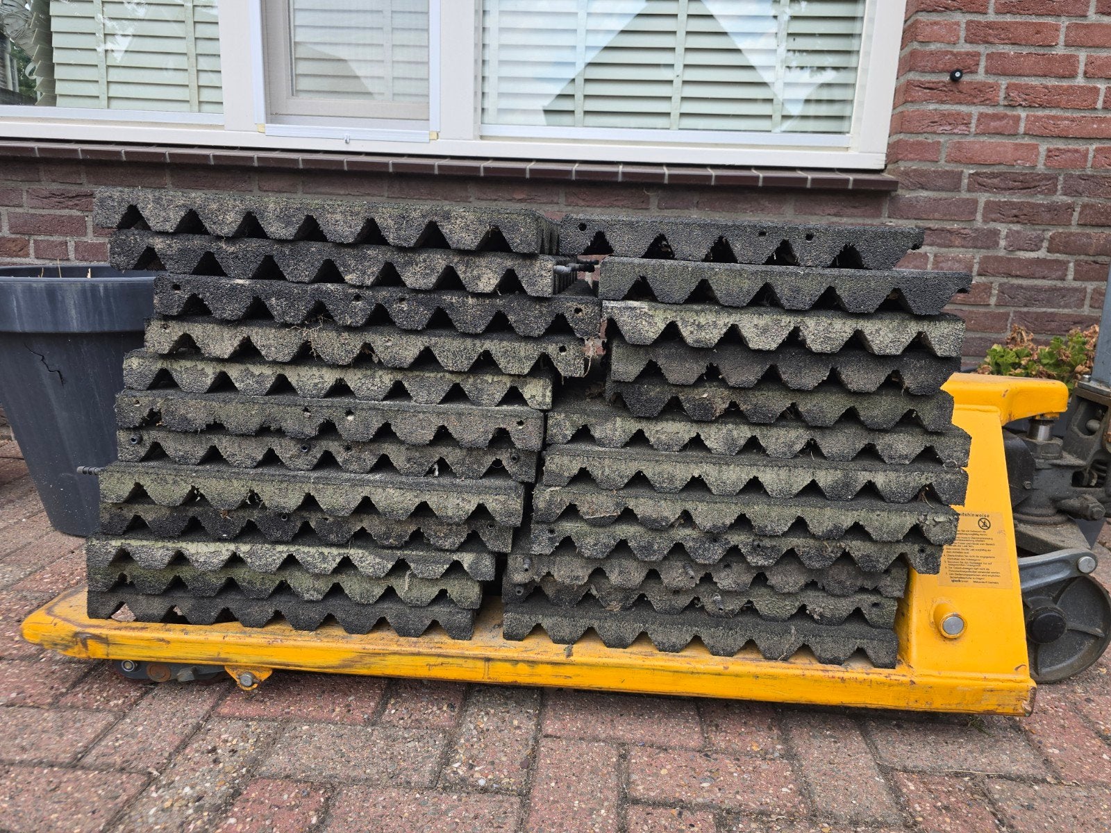 Gebruikte rubber tegels 50x50 cm, 4,5 cm dik, Ophalen of Verzenden, Gebruikt, Rubber, Overige typen