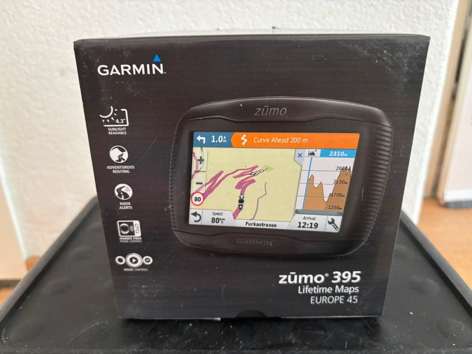 Garmin Zumo 395 Lifetime Maps Europe 45 motornavigatie, Ophalen of Verzenden, Zo goed als nieuw