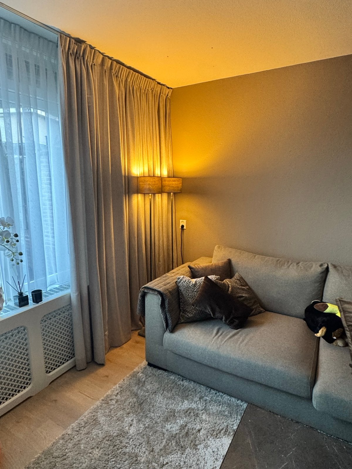 Lichtgrijze / taupe / creme overgordijnen - set van 2, Huis en Inrichting, Ophalen, Overige materialen, Overgordijn, Overige merken