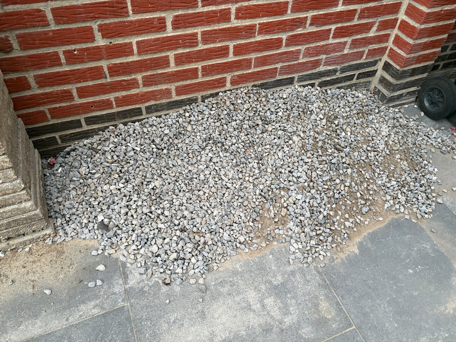 Grind grijs, Tuin en Terras, Ophalen, Zo goed als nieuw, Split, Basalt