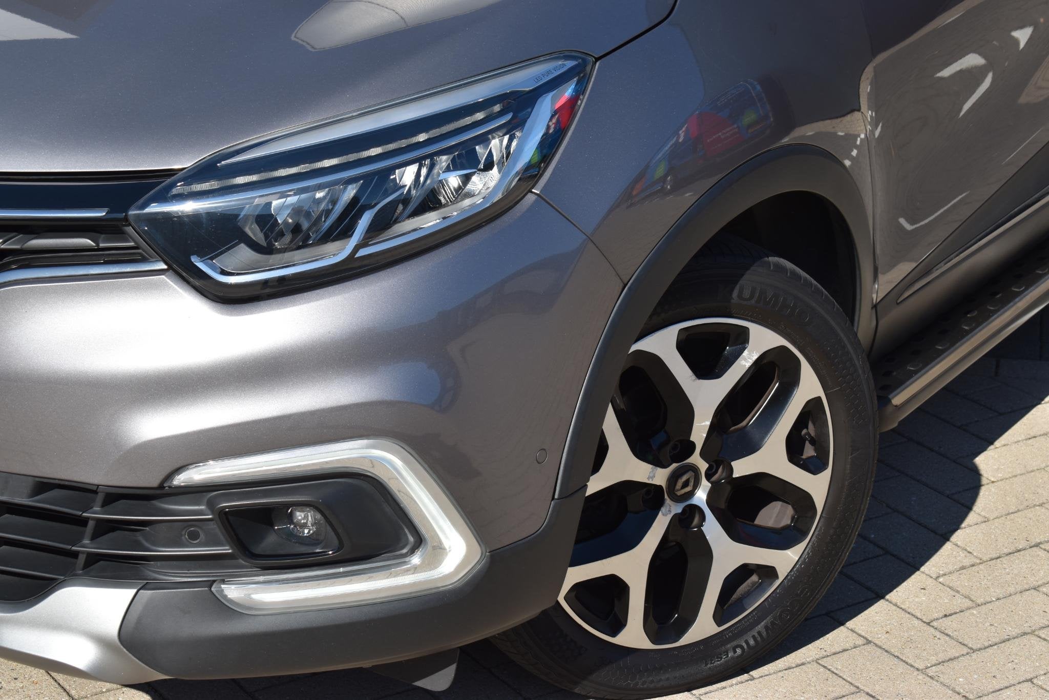 Foto 2 van Renault Captur TCe Intens | DEALER ONDERH. | TREKHAAK | CAME