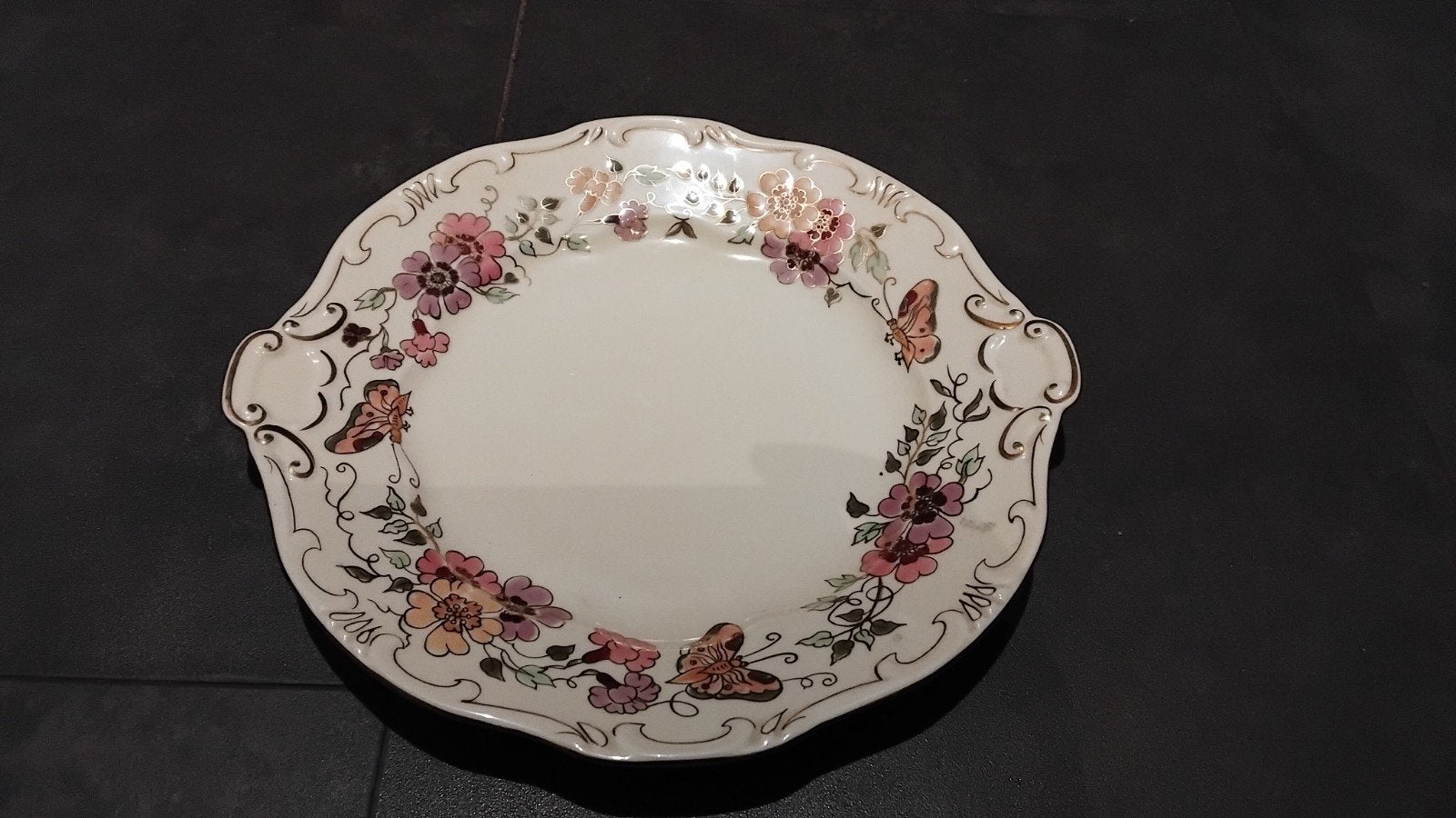 Zsolnay schaal met Bloemen en Vlinders, Ophalen of Verzenden