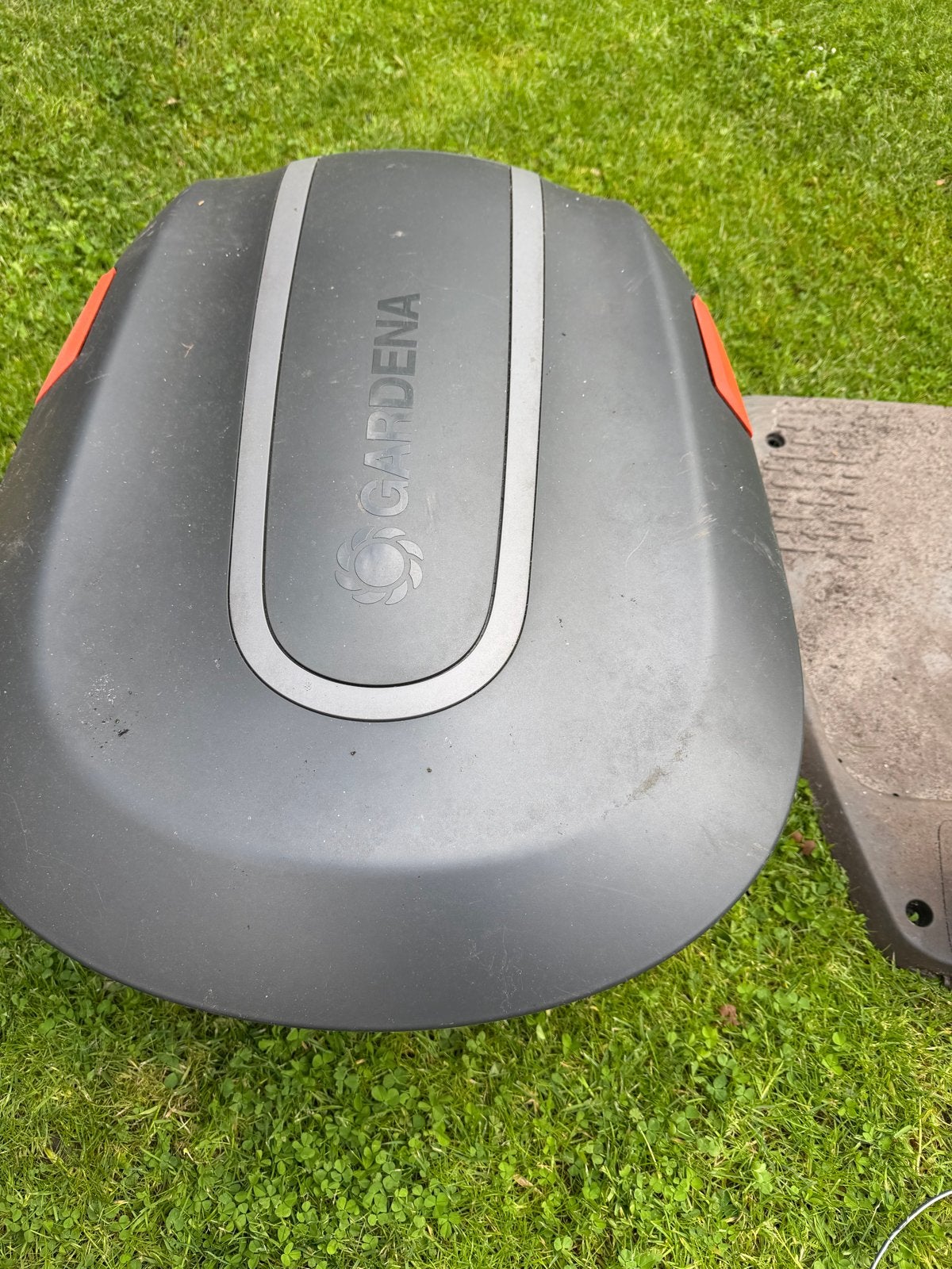 Gardena Sileno City Robotmaaier, Tuin en Terras, Grasmaaiers, Cirkelmaaier, Gebruikt, Minder dan 30 cm, Accu-grasmaaier