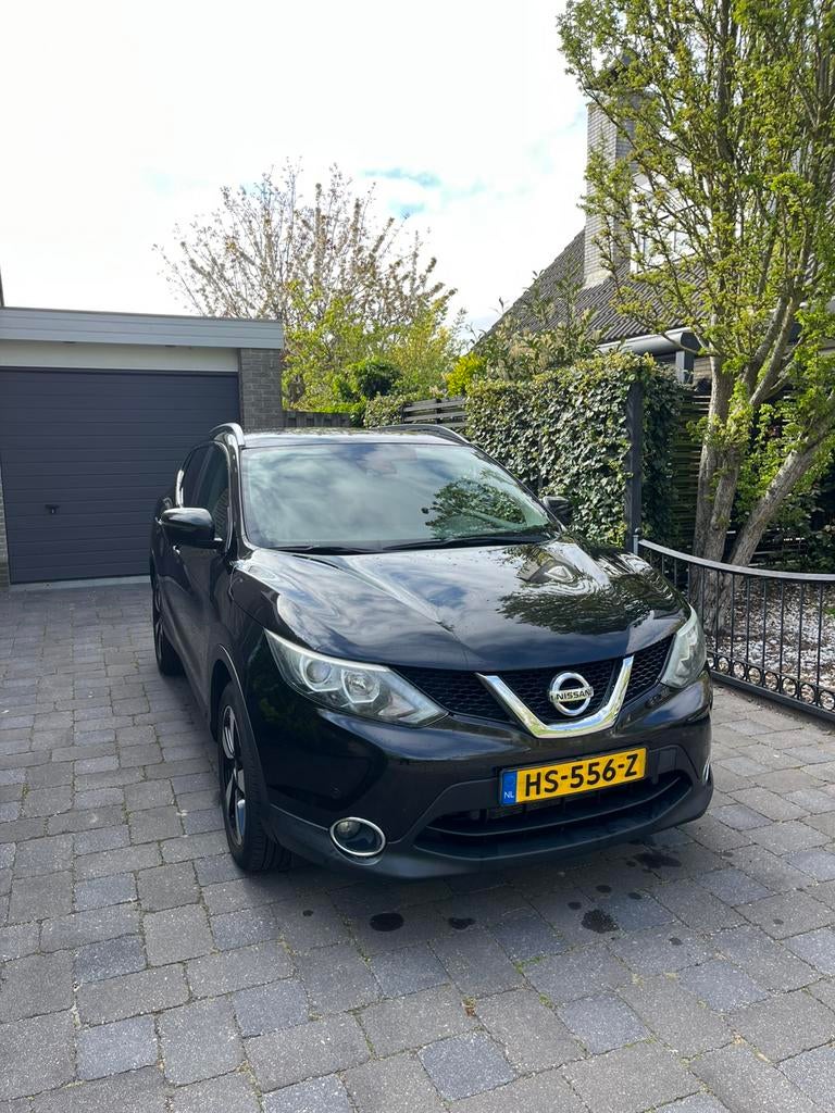 Nissan Qashqai 1.2 Dig-t 85KW 2WD 2016 Zwart, Auto's, Nissan, Voorwielaandrijving, Stof, 4 cilinders, Zwart
