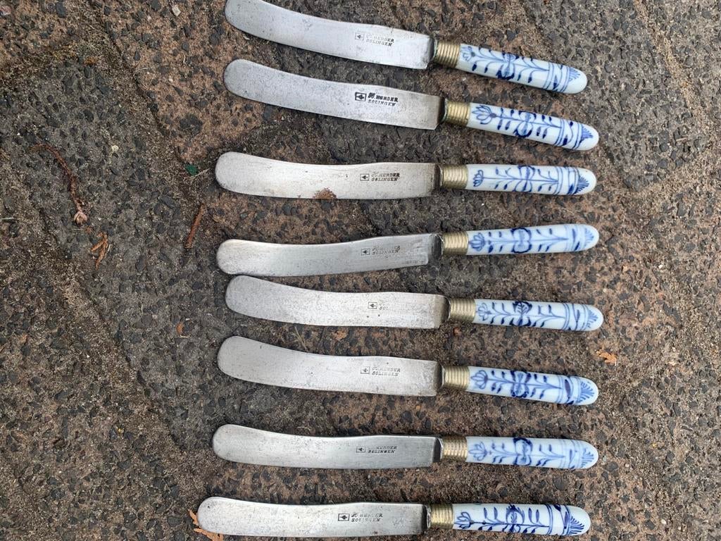8 antieke messen met schwiebelmuster heft, Antiek en Kunst, Verzenden