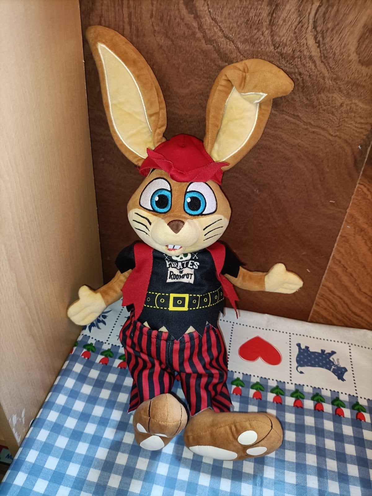 Koos Konijn knuffel piraat in piratenpak 51 cm, Ophalen of Verzenden, Zo goed als nieuw, Konijn