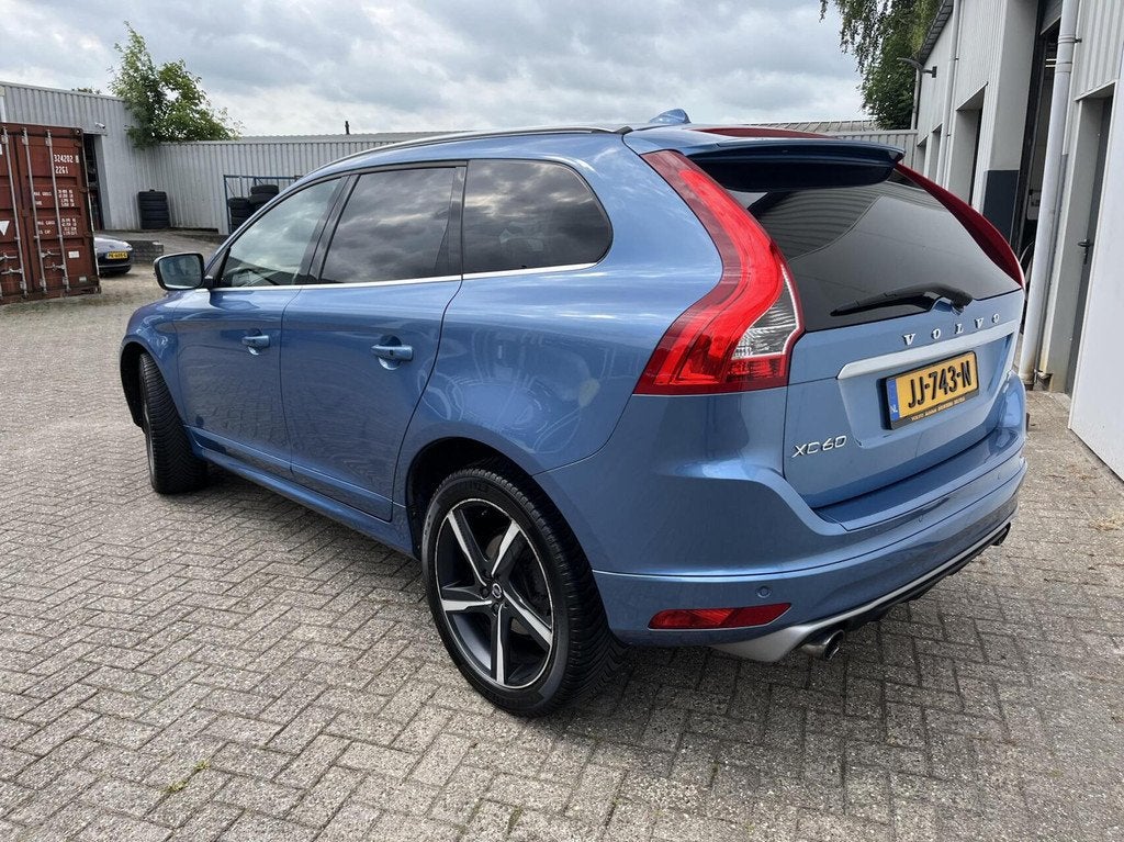 Volvo XC60 2.0 T6 R-Design|AWD|20"|ACC|standkachel|Pano|elbe, Auto's, Volvo, 1800 kg, 4 cilinders, 1969 cc, Blauw