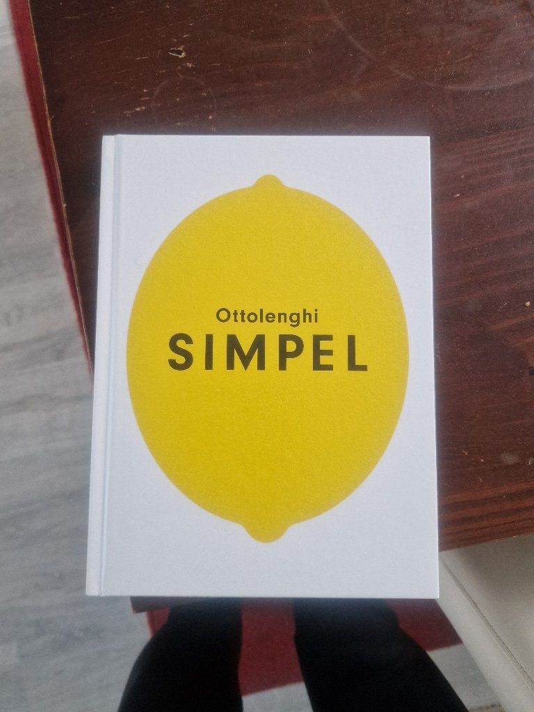 Ottolenghi SIMPEL kookboek - Eenvoudige recepten, Ophalen of Verzenden, Nieuw, Eten en Koken