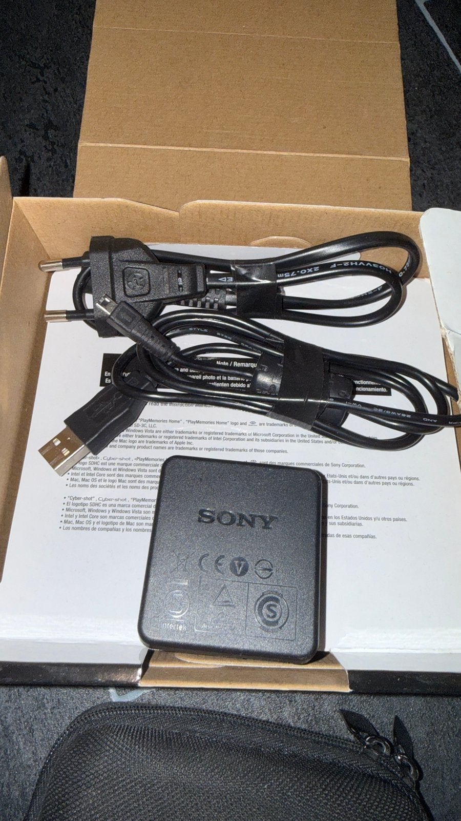 Foto 7 van Sony Cyber-shot DSC-W710 16.1MP compleet met doos oplader SD