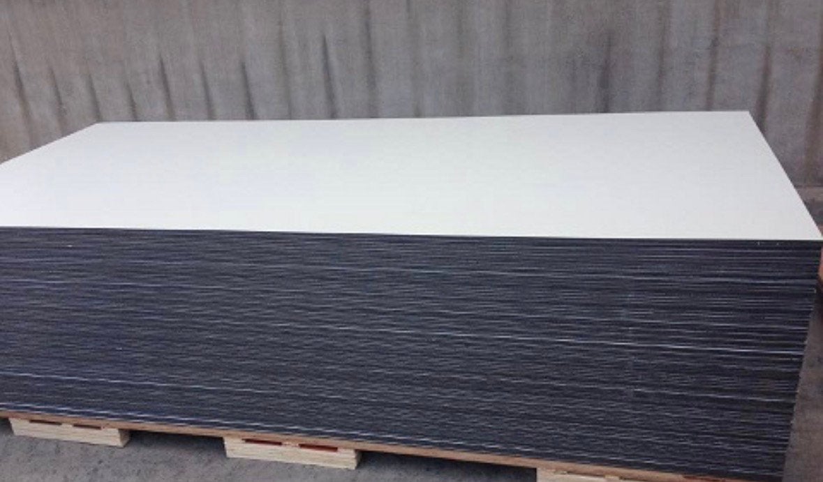 Trespa Wit RAL 9010 - 3050x1300x8mm en 6mm platen panelen, Doe-het-zelf en Verbouw, Ophalen, Zo goed als nieuw, Overige typen