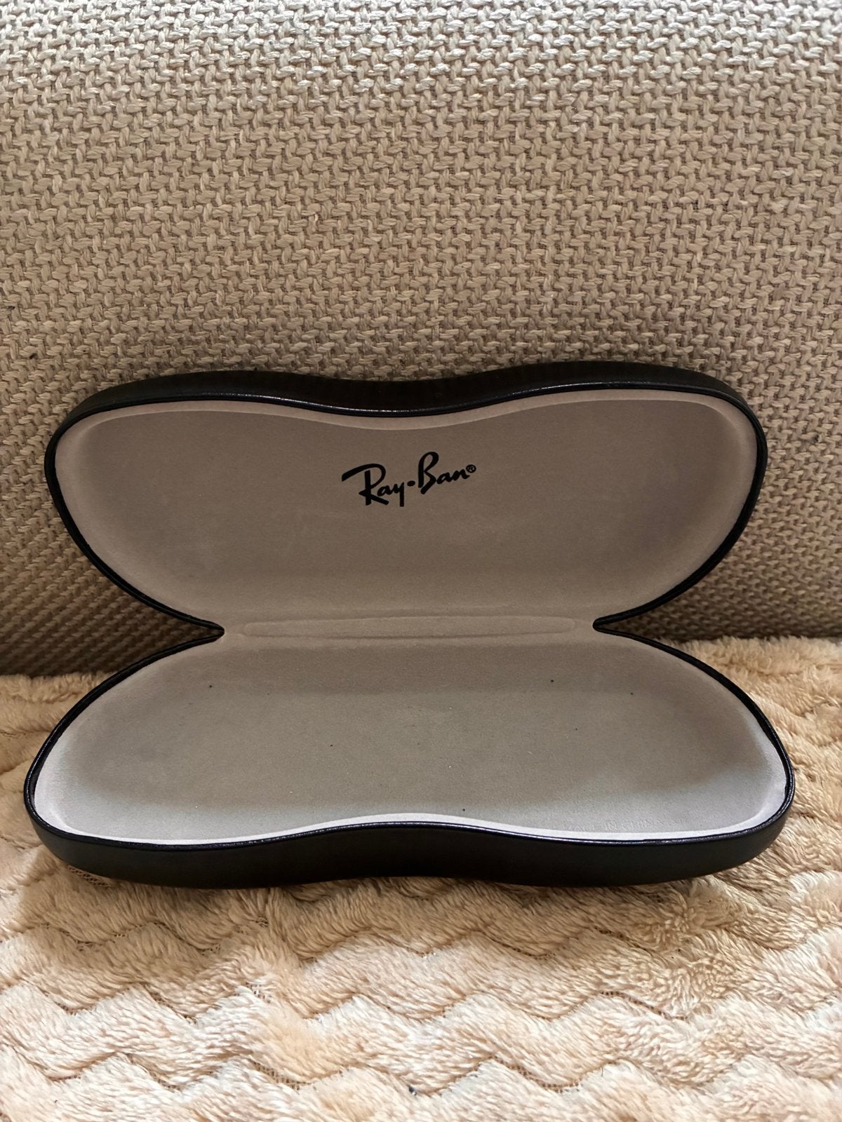 Ray-Ban brillenkoker - Zwart, Ophalen of Verzenden, Gebruikt, Zwart, Ray-Ban