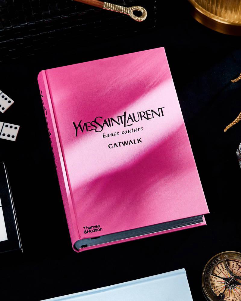 Koffietafelboek decoratie home YSL fashion designer book, Ophalen of Verzenden, Nieuw, Mode algemeen