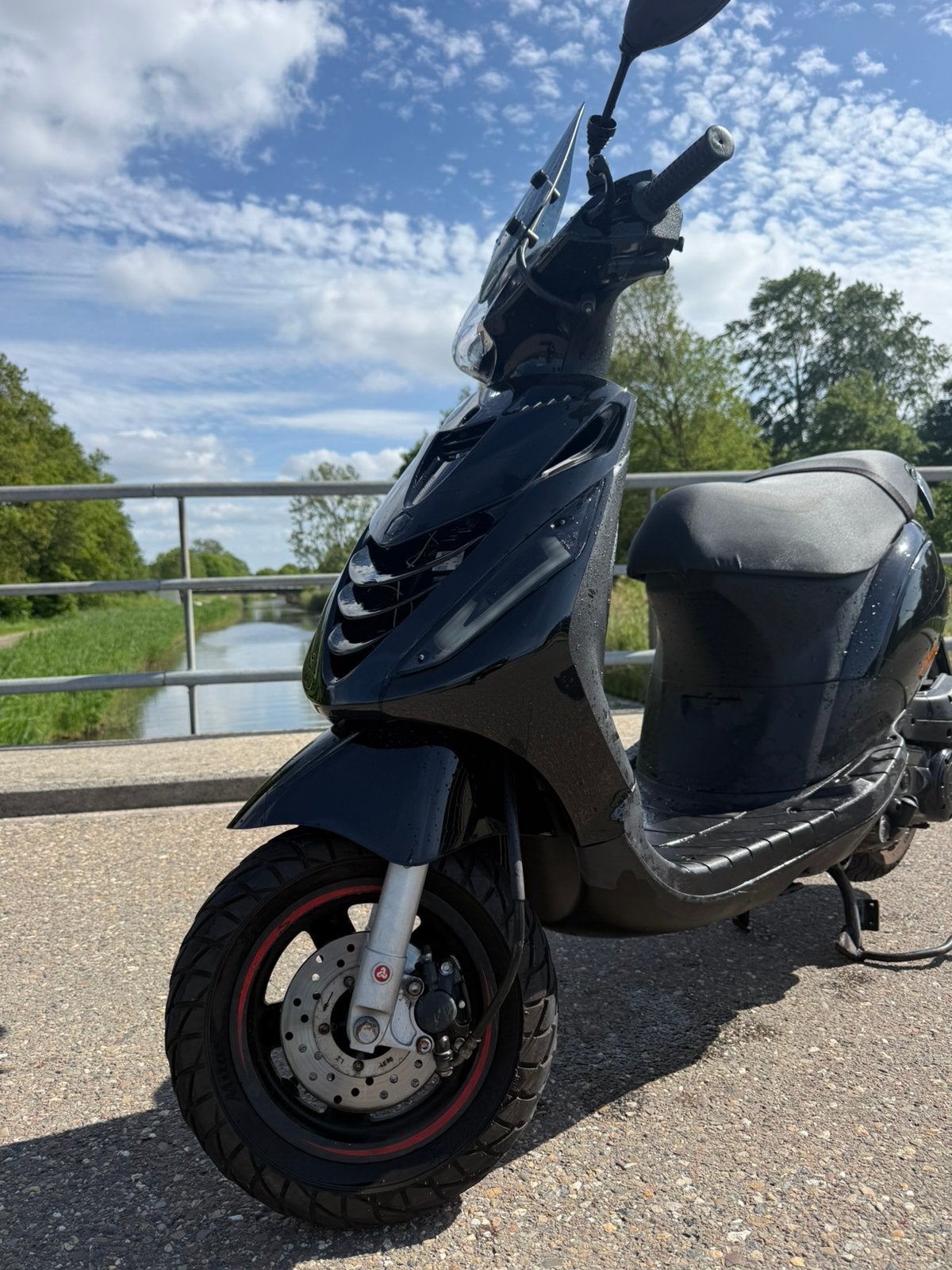 Piaggo Zip 50CC I-Get 2020, Ophalen of Verzenden, Zo goed als nieuw, Benzine