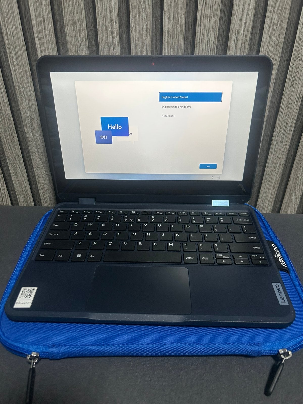 Lenovo 300w Gen 3 | 8GB RAM | 117GB opslag | Touchscreen, Computers en Software, Ophalen, Gebruikt, 8 GB