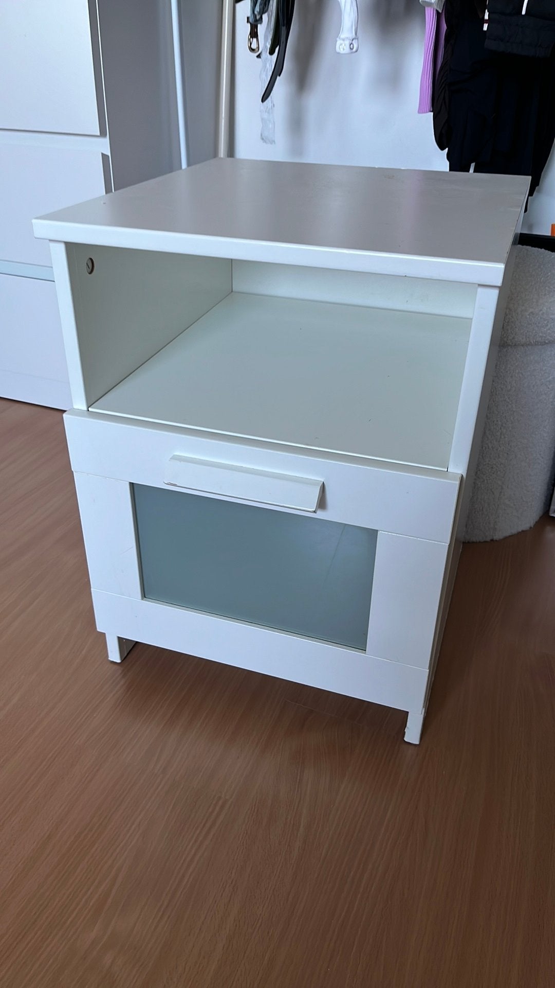 Ikea brimnes nachtkastje, Ophalen, Zo goed als nieuw, Minder dan 45 cm