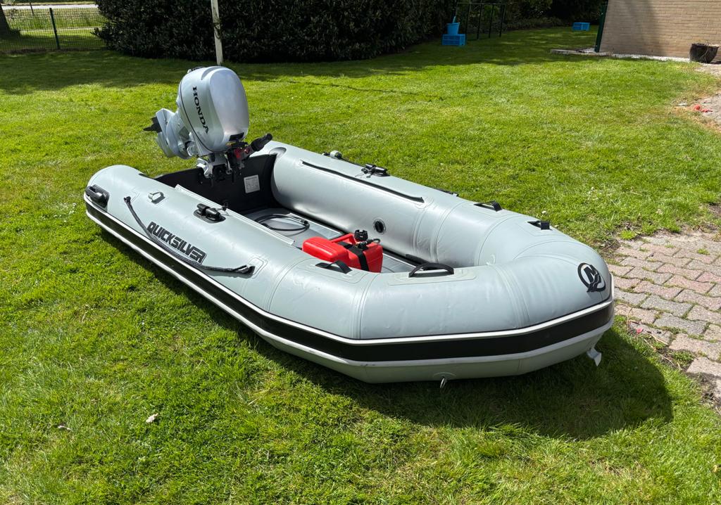 Quicksilver 300 sport met Honda 8pk 4 strokebuitenboordmotor, Watersport en Boten, Rubberboten, Ophalen, Quicksilver, Inclusief motor