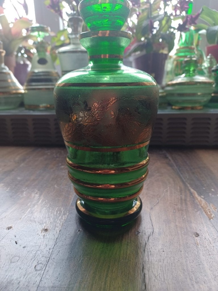 Vintage Groene Glazen Fles met Gouden Decoratie - 22 cm, Verzenden