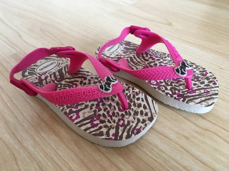Q907 Nieuw Havaianas Slippers Mt 22, Meisje, Overige typen, Nieuw, Ophalen of Verzenden