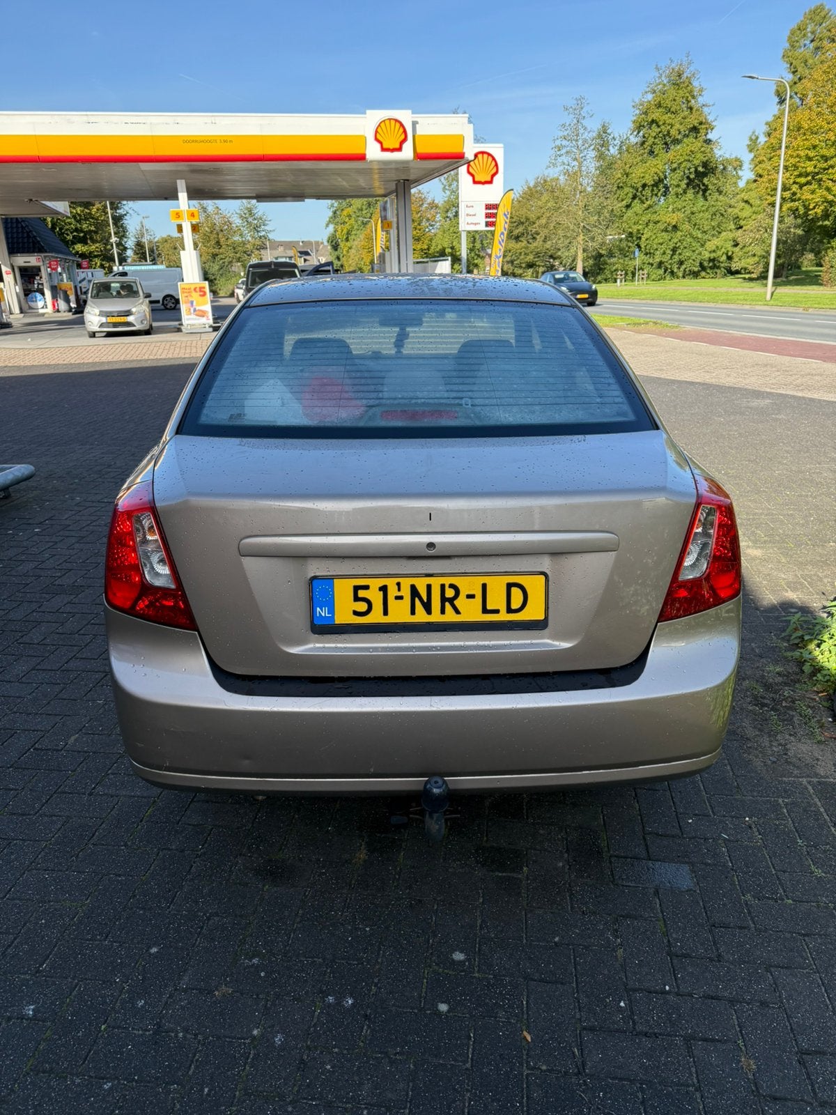 Daewoo Nubira 1.6 SDN 2004 Beige, Auto's, Voorwielaandrijving, 4 cilinders, 610 kg, Beige
