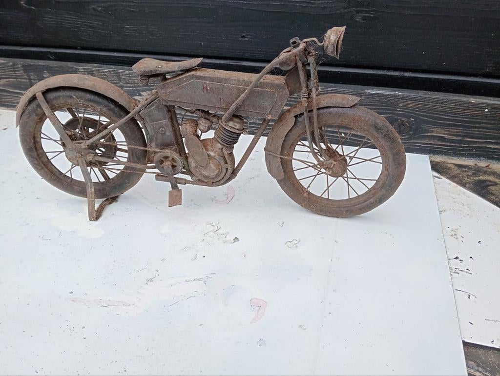 Vintage Motorfiets Model - Roestige Decoratie, Gebruikt, Ophalen, Overige merken, Groter dan 1:32