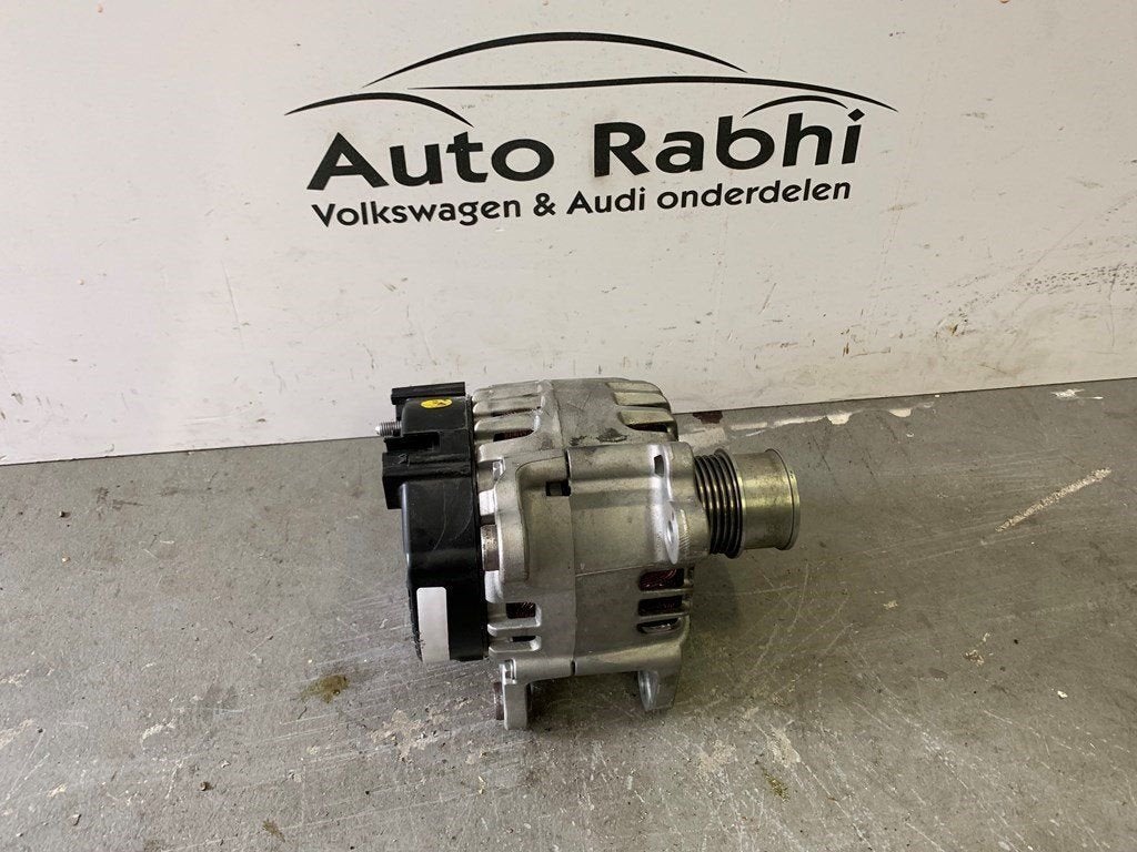 Volkswagen Audi Seat Skoda dynamo 04E903024F, Gebruikt, -, -, Ophalen of Verzenden