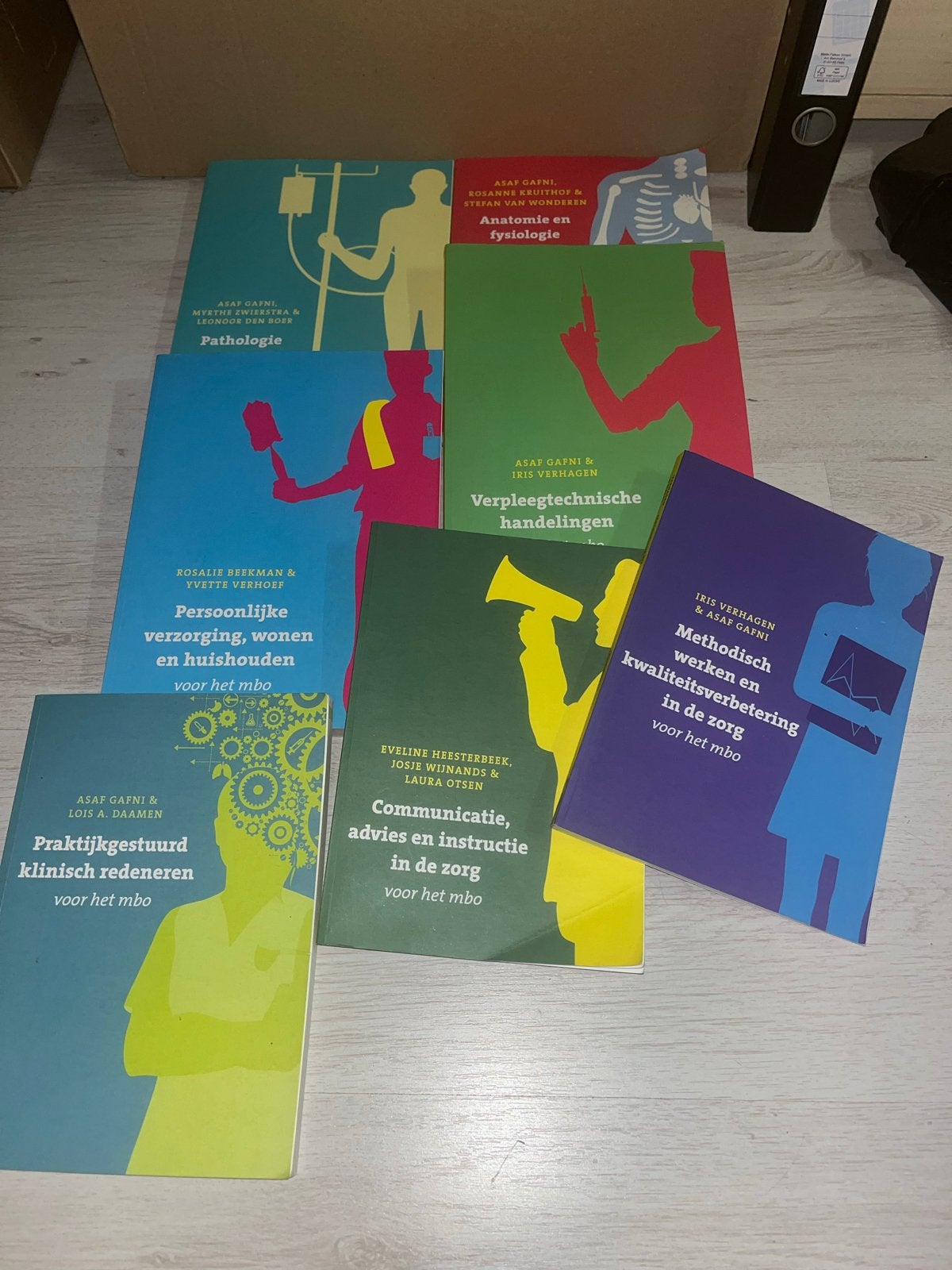 Verpleegkunde studieboekenset MBO, Ophalen, Gamma, Zo goed als nieuw, MBO