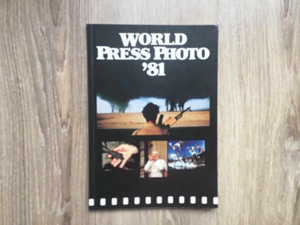 World Press Photo '81 - Fotoboek 1981, Boeken, Gelezen, World Press Photo, Verzenden, Fotografie algemeen