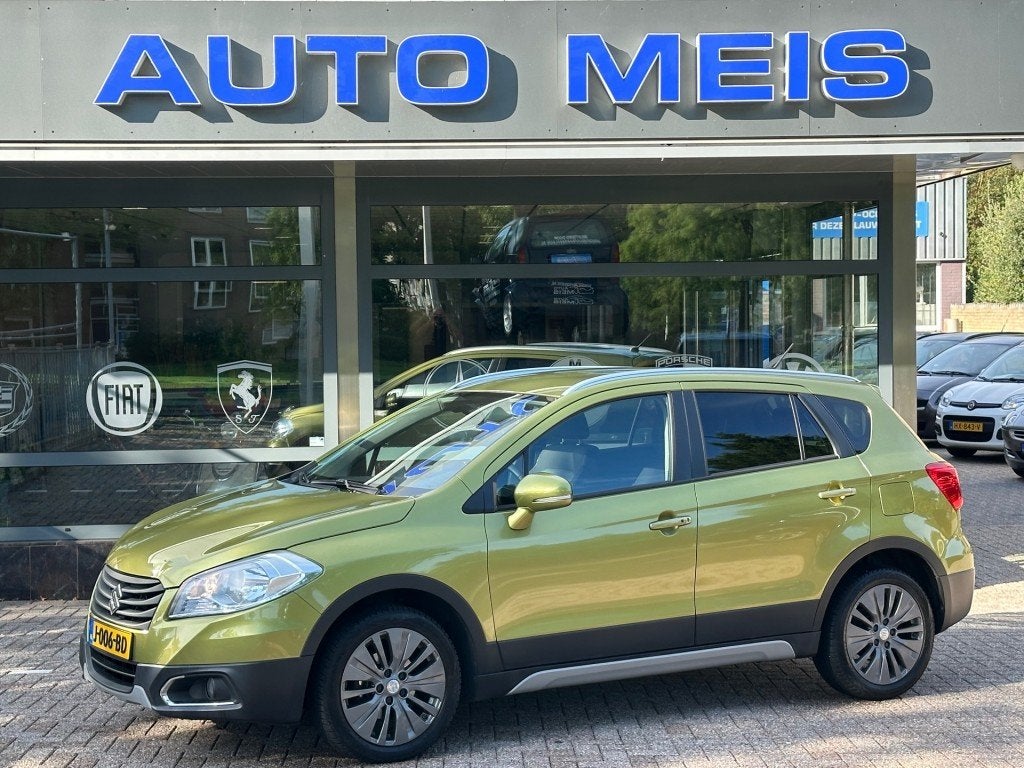 Suzuki SX4 SX4 S-Cross Exclusive Navi Cruise Camera Telefoon, Voorwielaandrijving, Gebruikt, Euro 6, 4 cilinders