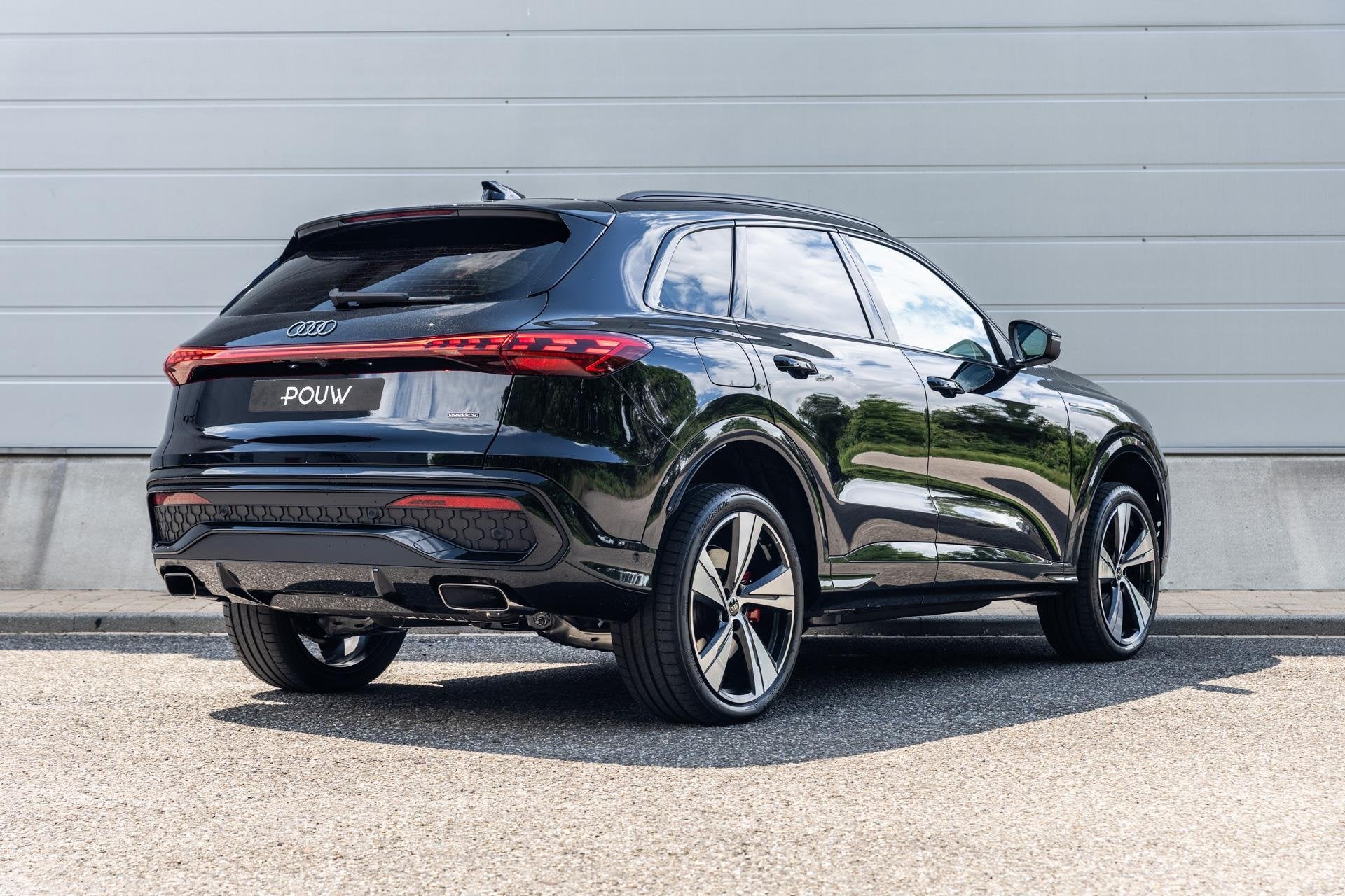 Audi Q5 2.0 TFSI e-hybrid quattro S edition Competition | Wi, Auto's, Automaat, 12 maanden, 4 cilinders, 150 min