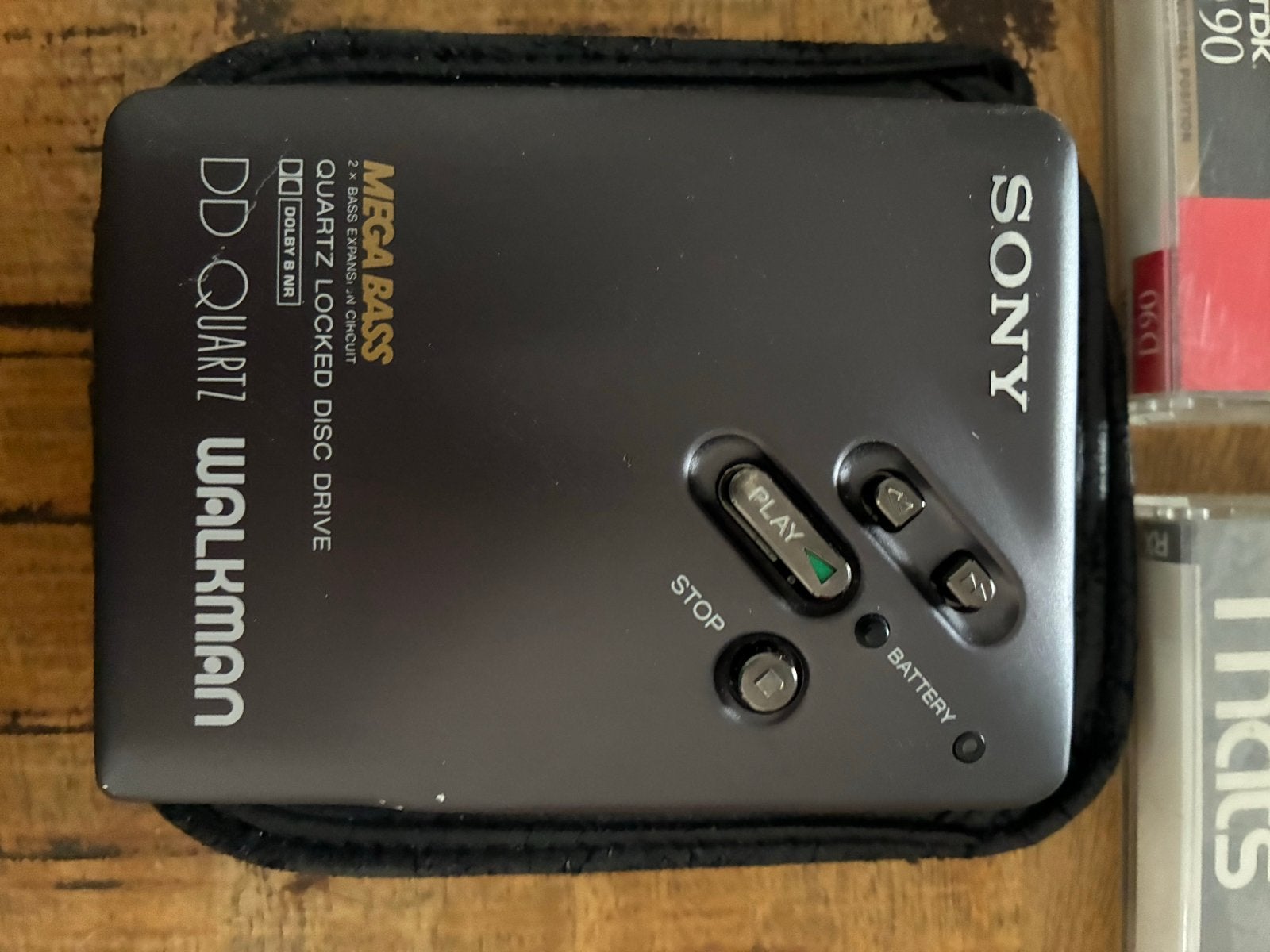 Sony WM-DD33 Walkman - Topconditie, werkt op batterijen, Audio, Tv en Foto, Walkmans, Discmans en Minidiscspelers, Ophalen of Verzenden