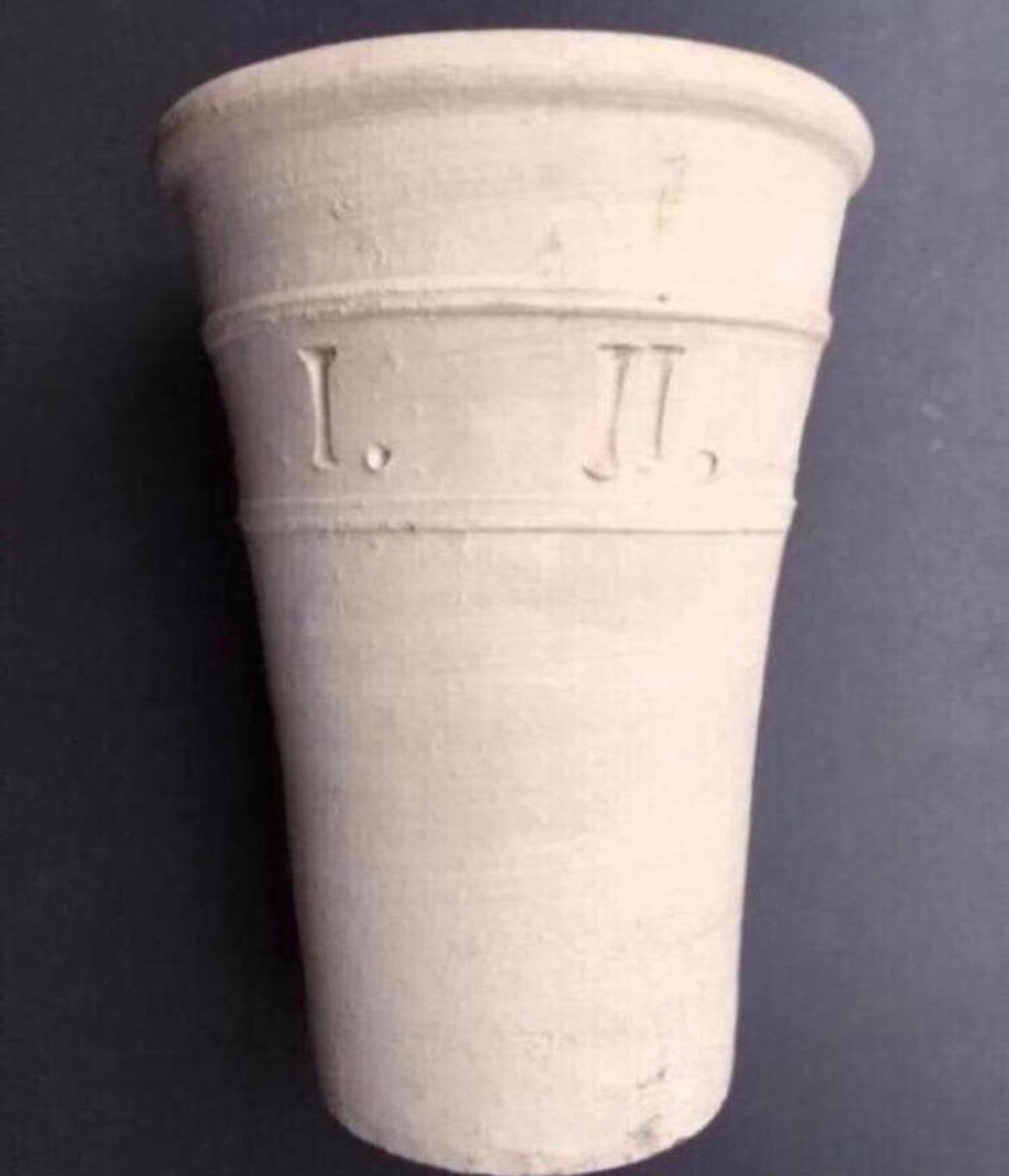 Leuke terracotta bloempot, Tuin en Terras, Bloempotten, Ophalen, Rond, Binnen, Zo goed als nieuw