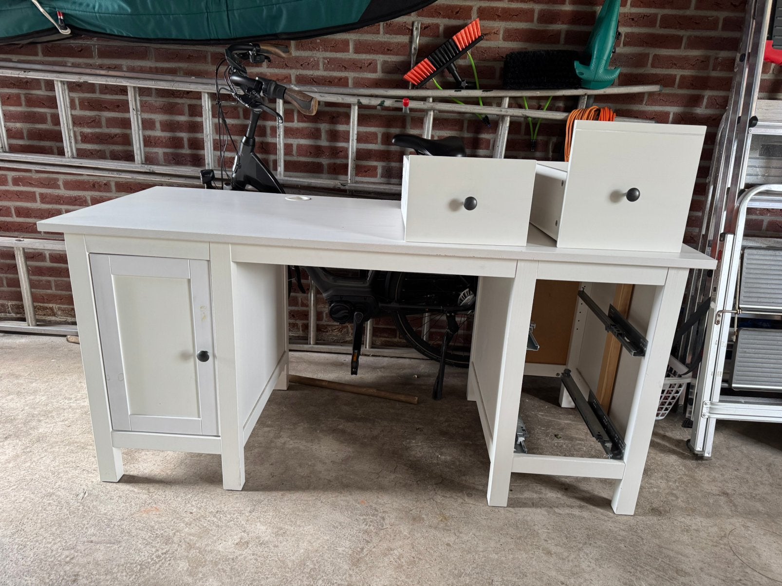 Ikea HEMNES bureau. 160 x 80 cm, Huis en Inrichting, Bureaus, Ophalen, Hout, Demontabel, 80 cm