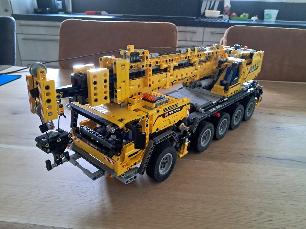 Lego technic mobiele hijskraan 42009, Gebruikt, Lego, Compleet, Ophalen of Verzenden