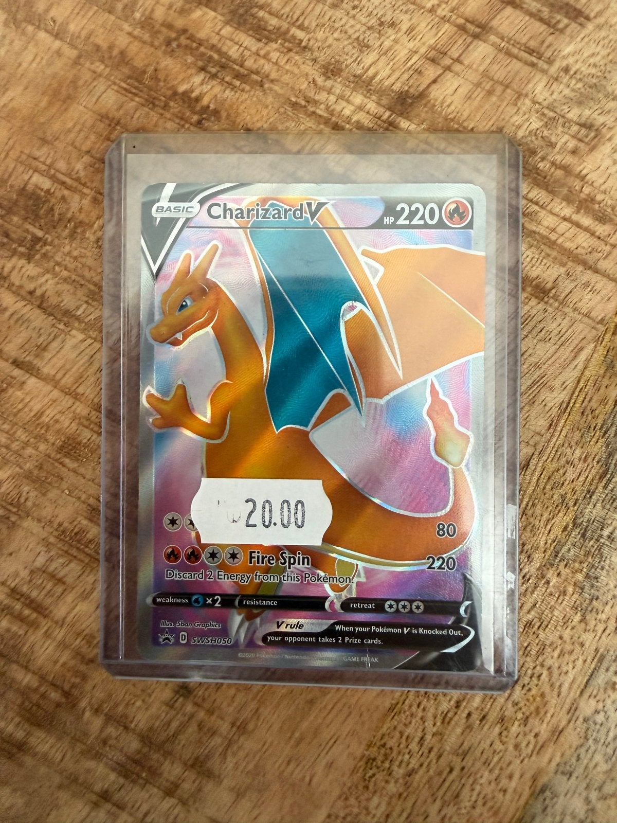 Pokémon Kaart Charizard V SWSH050 - Zo goed als nieuw, Ophalen of Verzenden, Zo goed als nieuw, Losse kaart