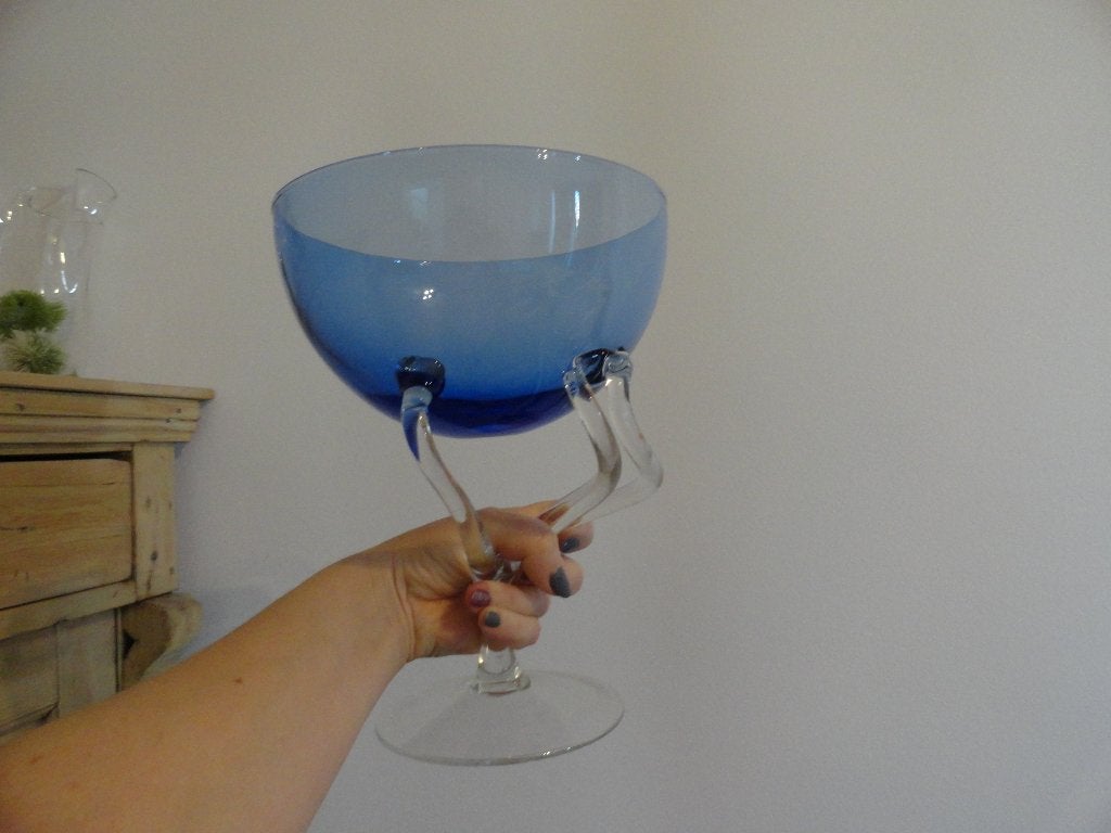Vintage glazen schaal sierlijke gedraaide voet Krosno Polen, Huis en Inrichting, Woonaccessoires | Schalen en Manden, Schaal, Rond