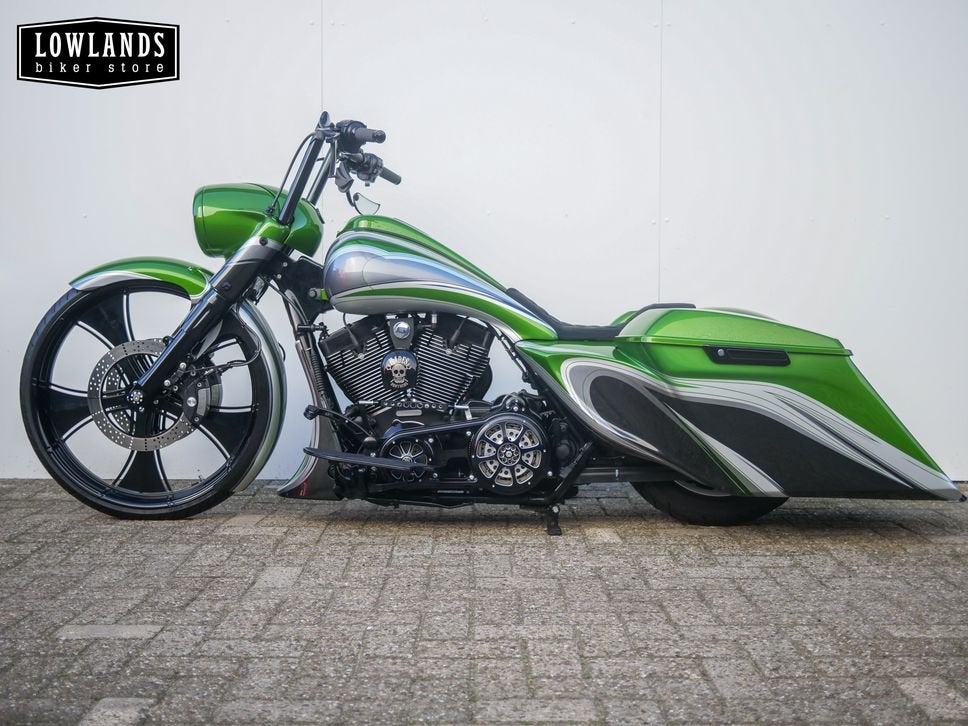 HARLEY-DAVIDSON ROAD KING CLASSIC FLHRC (bj 2014), 2 cilinders, 1690 cc, HARLEY-DAVIDSON, Motorrijbewijs A