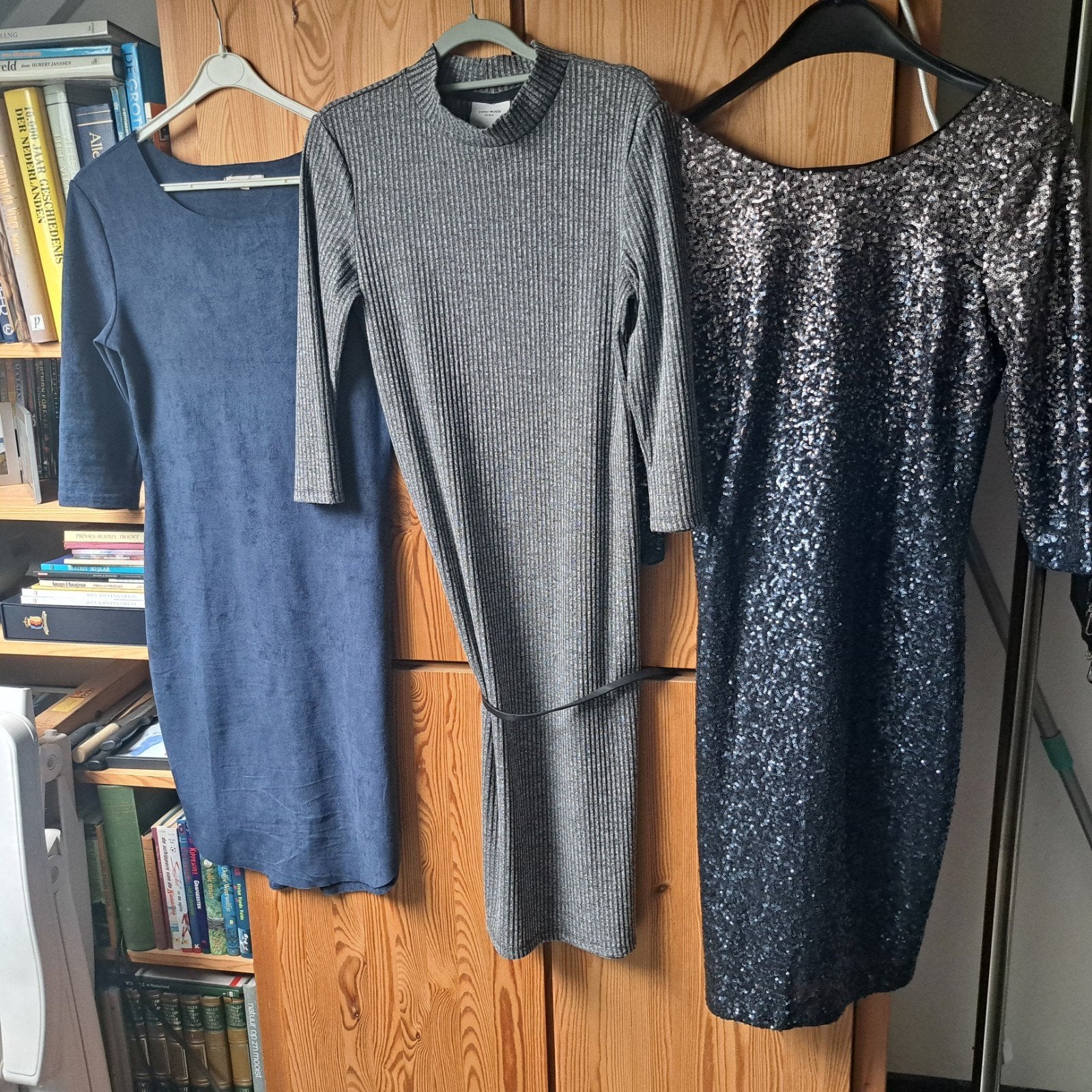 jurken maat M, Maat 38/40 (M), Blauw, Ophalen of Verzenden, Zo goed als nieuw