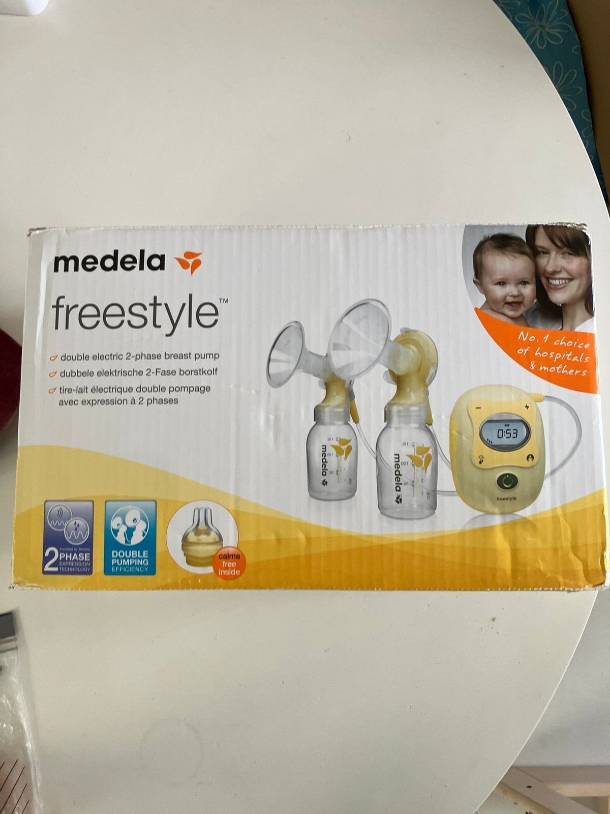 Medela freestyle breast pump + pumping bra, Kinderen en Baby's, Babyvoeding en Toebehoren, Ophalen, Gebruikt, Borstkolf