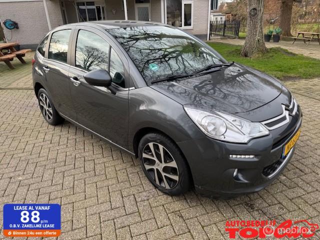 Citroen C3 1.2 PureTech Selection navigatie, 1e eigenaar, Voorwielaandrijving, Gebruikt, 1199 cc, 82 pk
