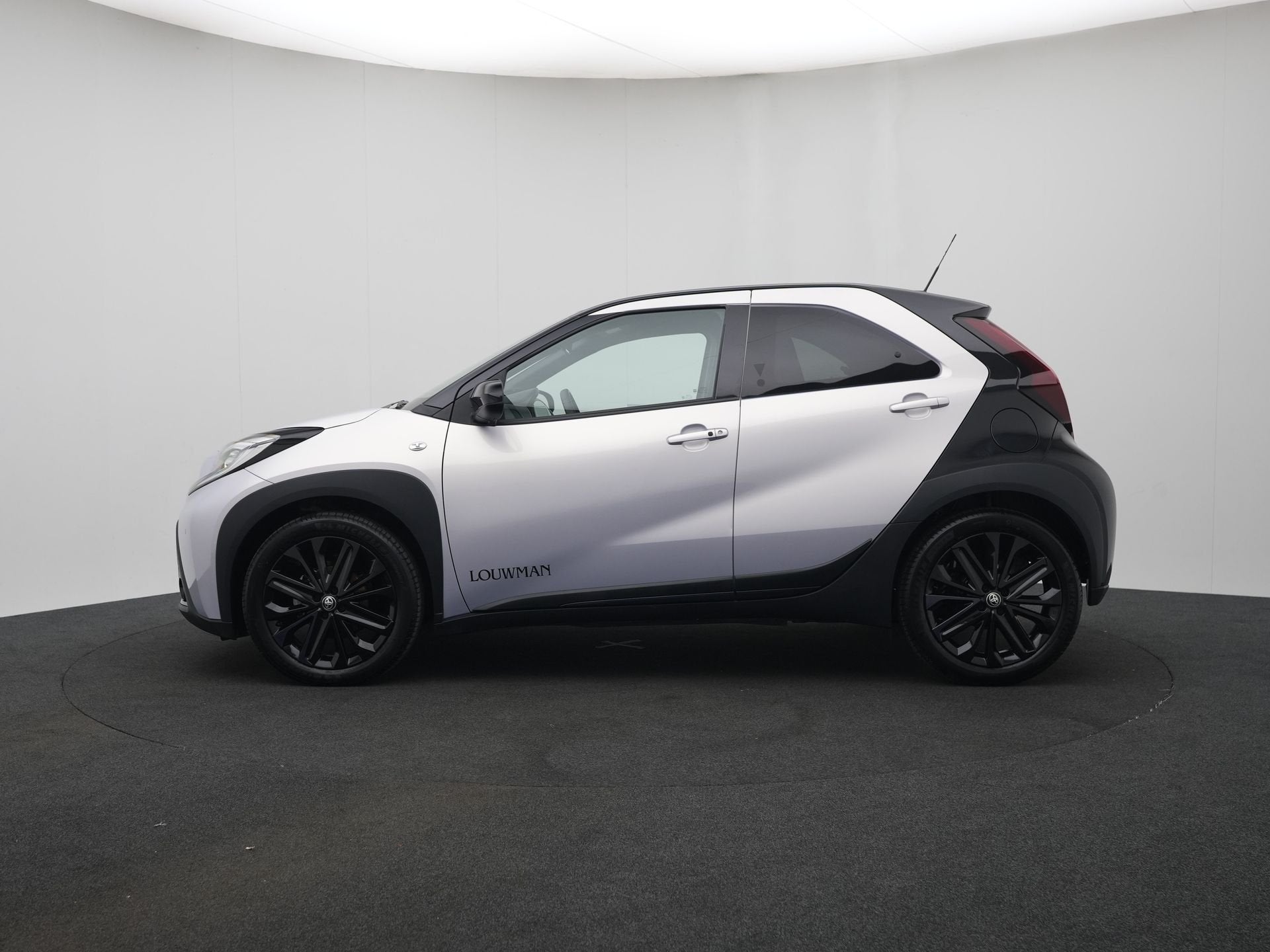 Toyota Aygo X 1.0 VVT-i MT JBL | JBL Soundsysteem | Navigati, Auto's, Toyota, Voorwielaandrijving, 12 maanden, Gebruikt, 4 stoelen