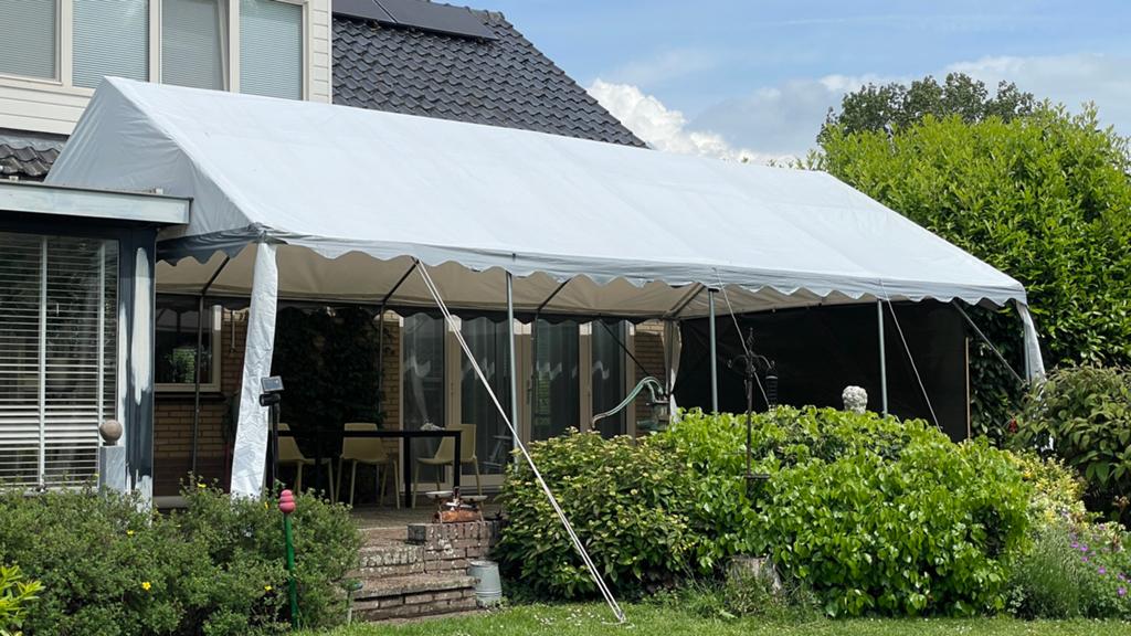 Grote partytent aangeboden van 40m2, Ophalen, Partytent, 2 meter of meer, Zo goed als nieuw