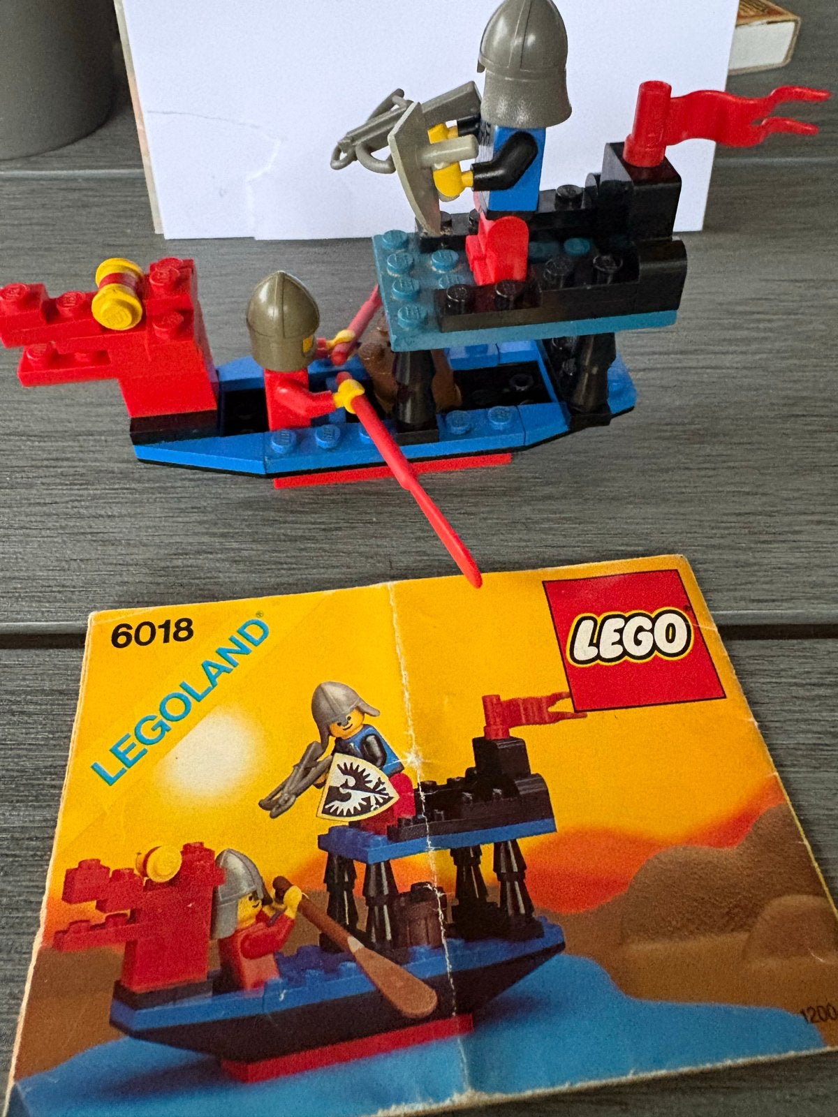 Lego Legoland 6018: Ridderboot met 2 ridders en instructies, Ophalen, Gebruikt, Lego, Compleet