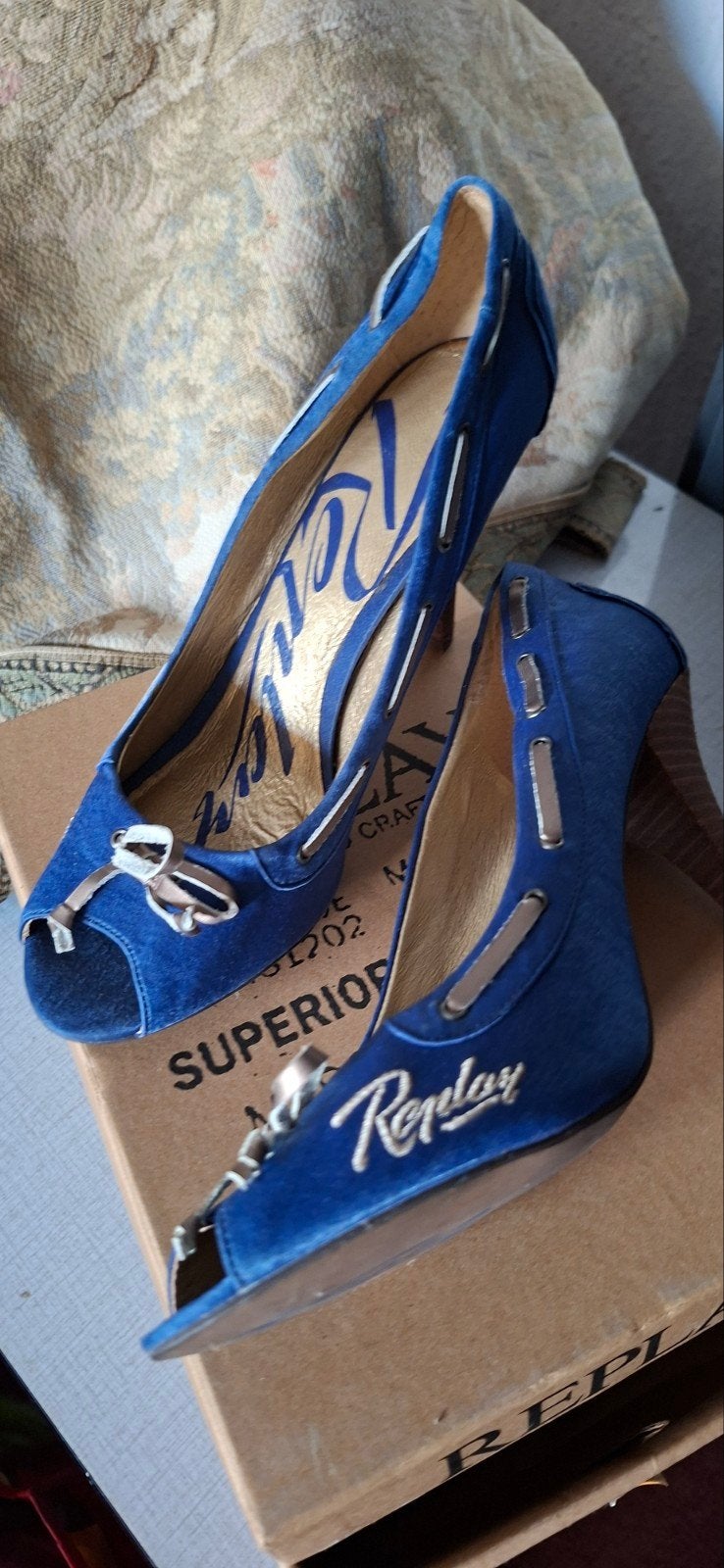 REPLAY Dames pumps, Kleding | Dames, Ophalen of Verzenden, Zo goed als nieuw, Blauw