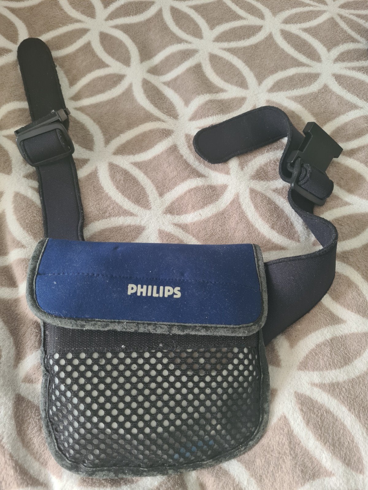 Philips Draagbare CD-speler met ESP en hoesje, Ophalen of Verzenden, Gebruikt, Philips, Draagbaar