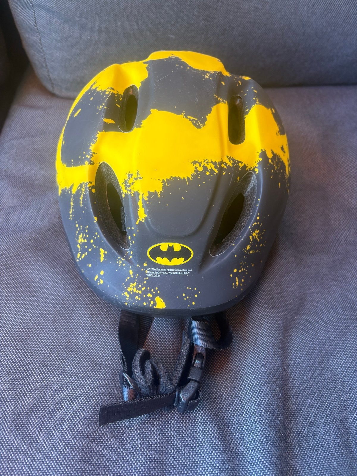 (Fiets)helm Batman zgan, Ophalen of Verzenden, Zo goed als nieuw, Jongen of Meisje