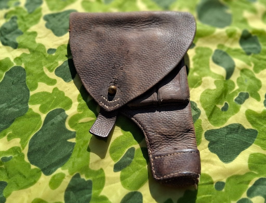 Lederen holster. Gemerkt T1 22., Verzenden, Landmacht, Overige gebieden, Overige typen