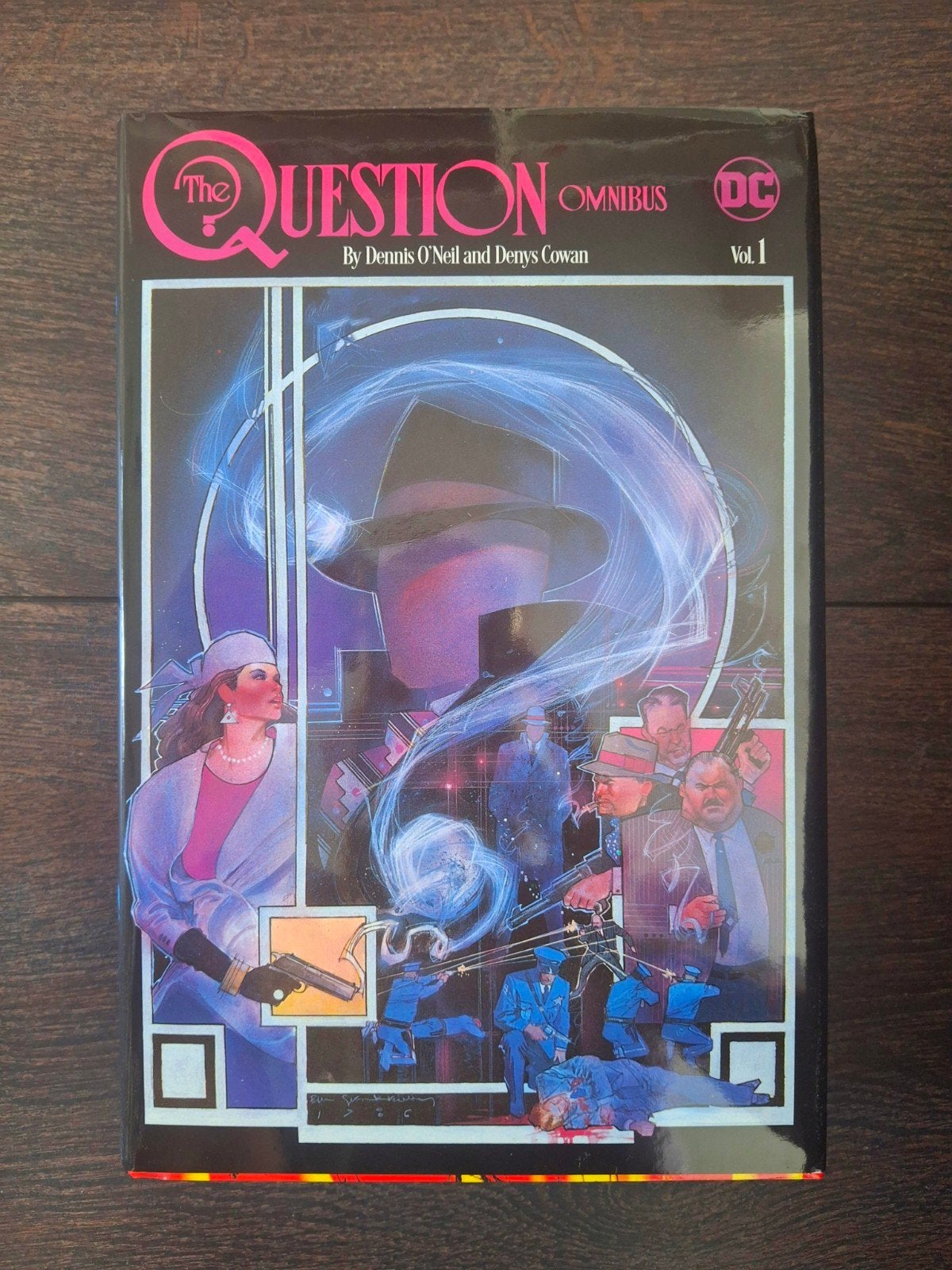 DC - Question Omnibus Vol.1, Boeken, Strips | Comics, Amerika, Complete serie of reeks, Ophalen of Verzenden, Zo goed als nieuw