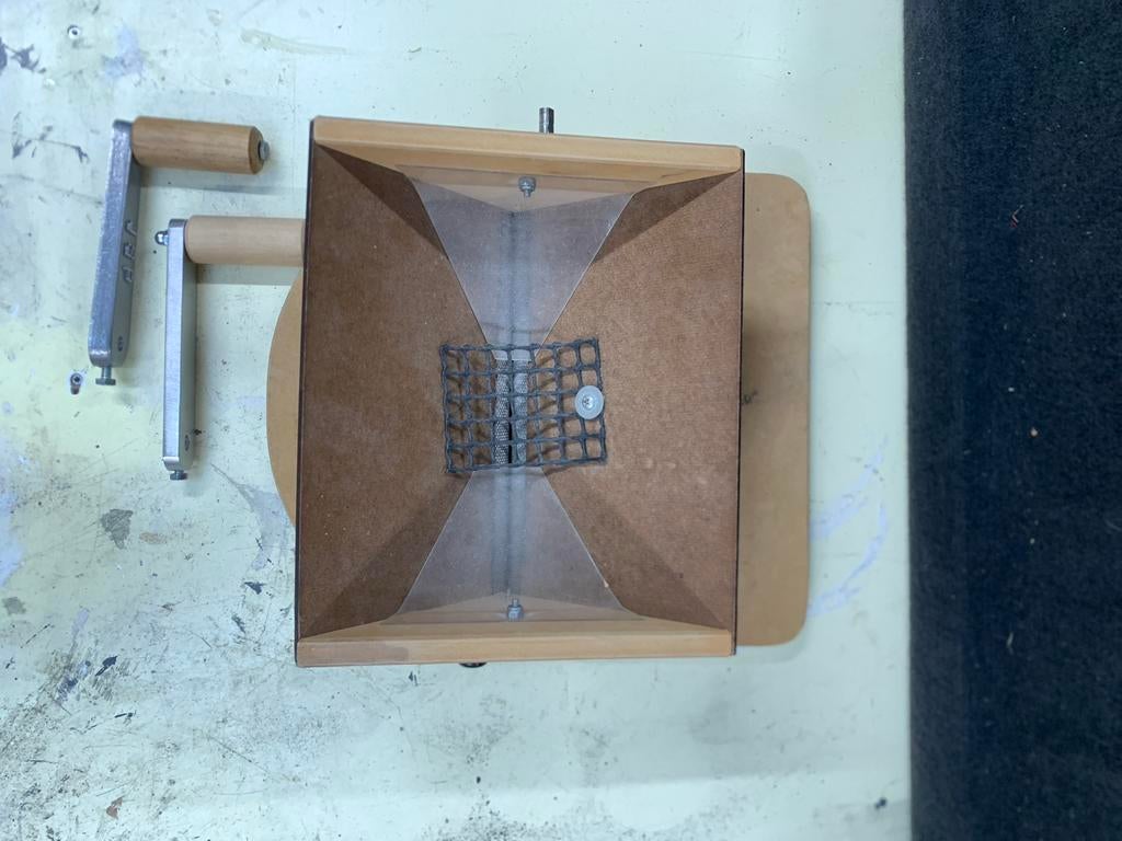 Originele JSP Maltmill import VS - Met gegroefde rollen, Ophalen of Verzenden, Gebruikt