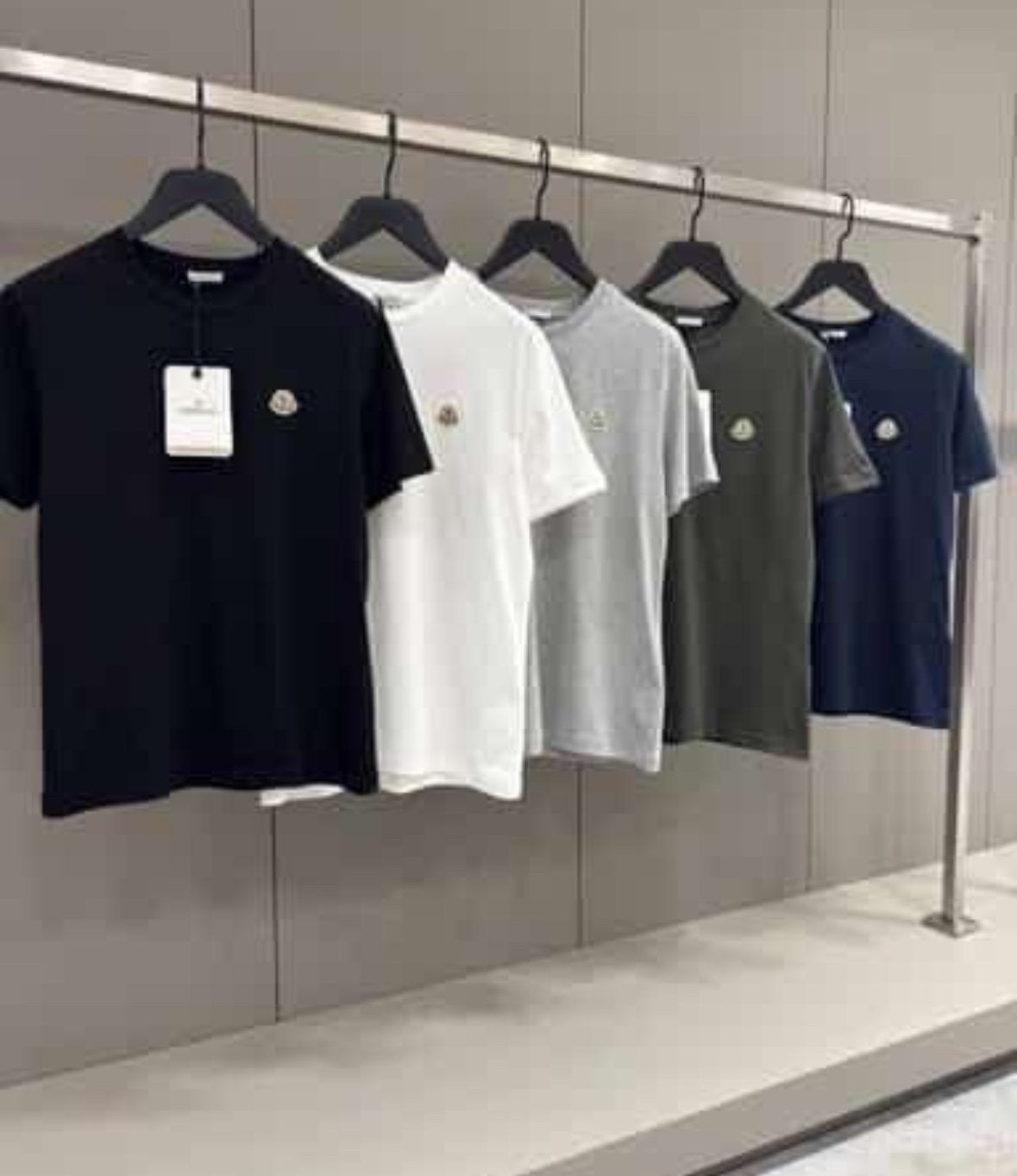 Moncler T-Shirts alle kleuren 2026, Ophalen of Verzenden, Nieuw, Overige maten, Overige kleuren