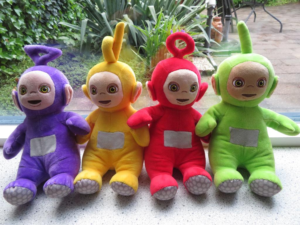 Teletubbie Lala Po Tinky Winky Dipsy Teletubbies uit 2022, Kinderen en Baby's, Speelgoed | Knuffels en Pluche, Overige typen, Ophalen of Verzenden